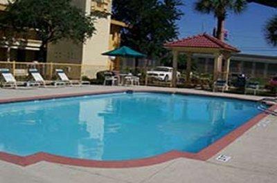 ホテルLa Quinta San Antonio Vance Jackson #710 エクステリア 写真